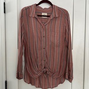 American Eagle Oversize Fit Shirt